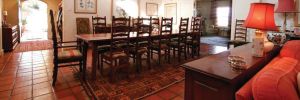 B&B, Dining Hall